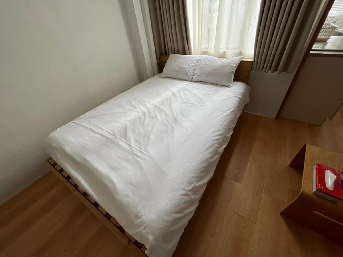 Rhodes Kagurazaka Hotel Tokyo Ngoại thất bức ảnh